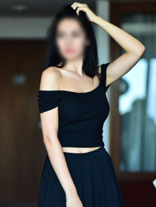 Kiara Sharma - Call Girl in Mussoorie